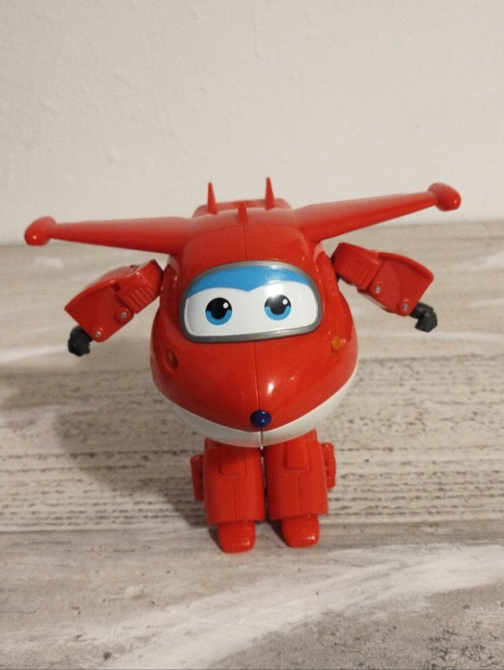 Super Wings 5" Transforming Jett Airplane Toy Vehicle Action Figure Plane Robot